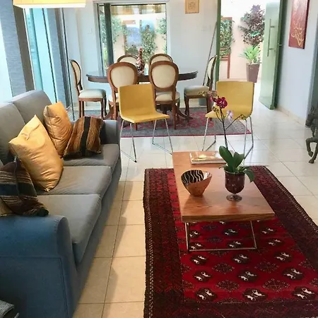 Seaview Luxury Penthouse Lägenhet Larnaca
